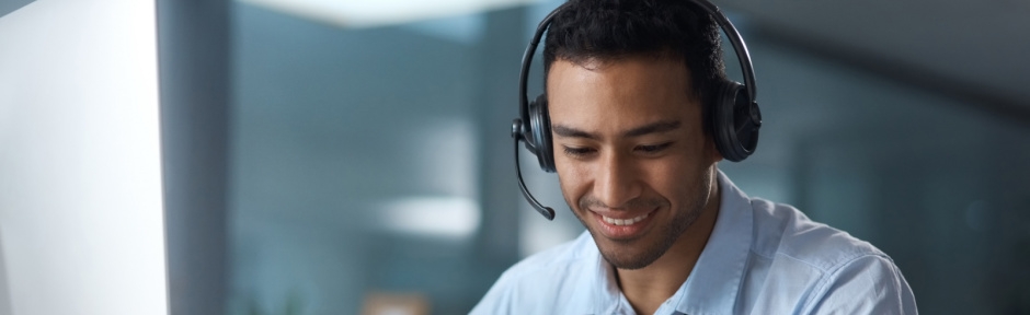 Spanish/English translator working in an office
